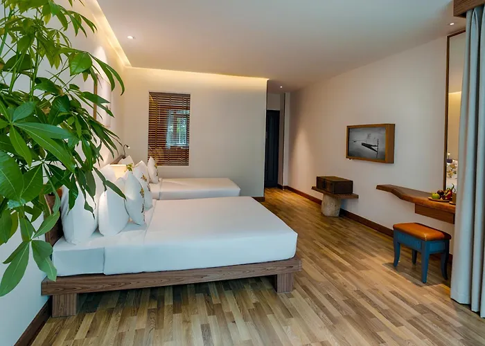 Silverland Min Hotel